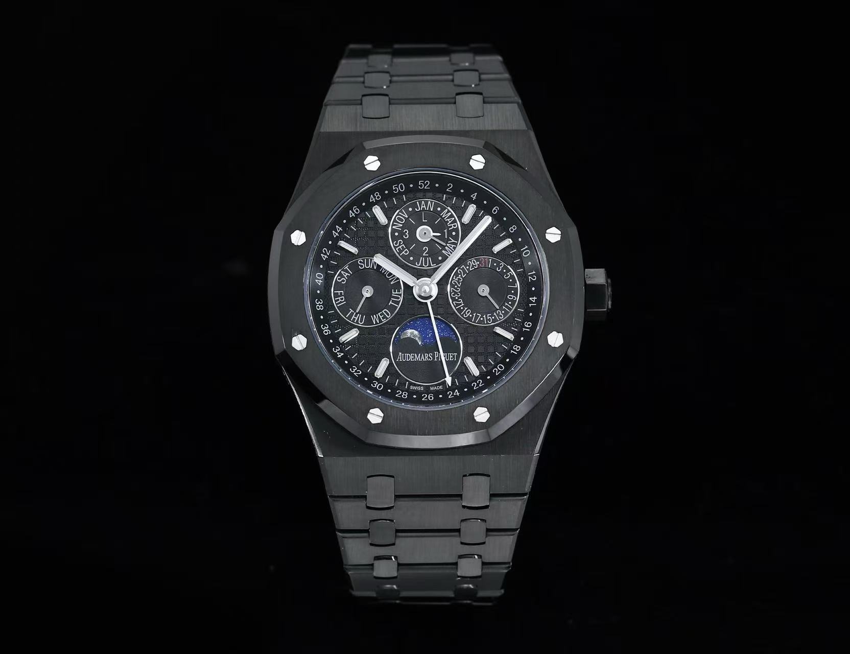Top Tier Horology Macro